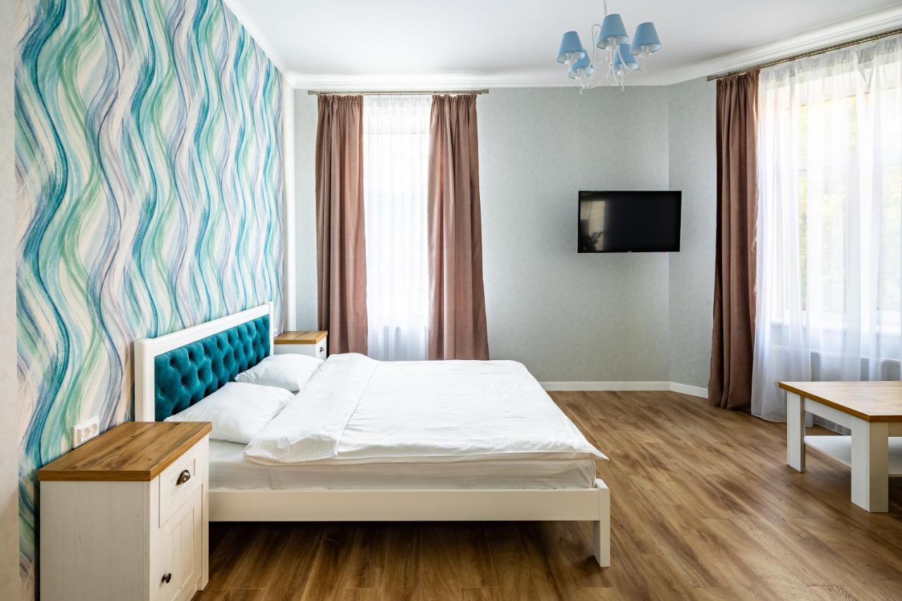 Leontovycha Apartment Lviv Dış mekan fotoğraf